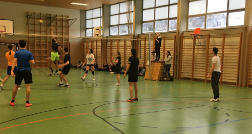 2016-12-22_Weihnachtsturnier_Sport(1).jpg