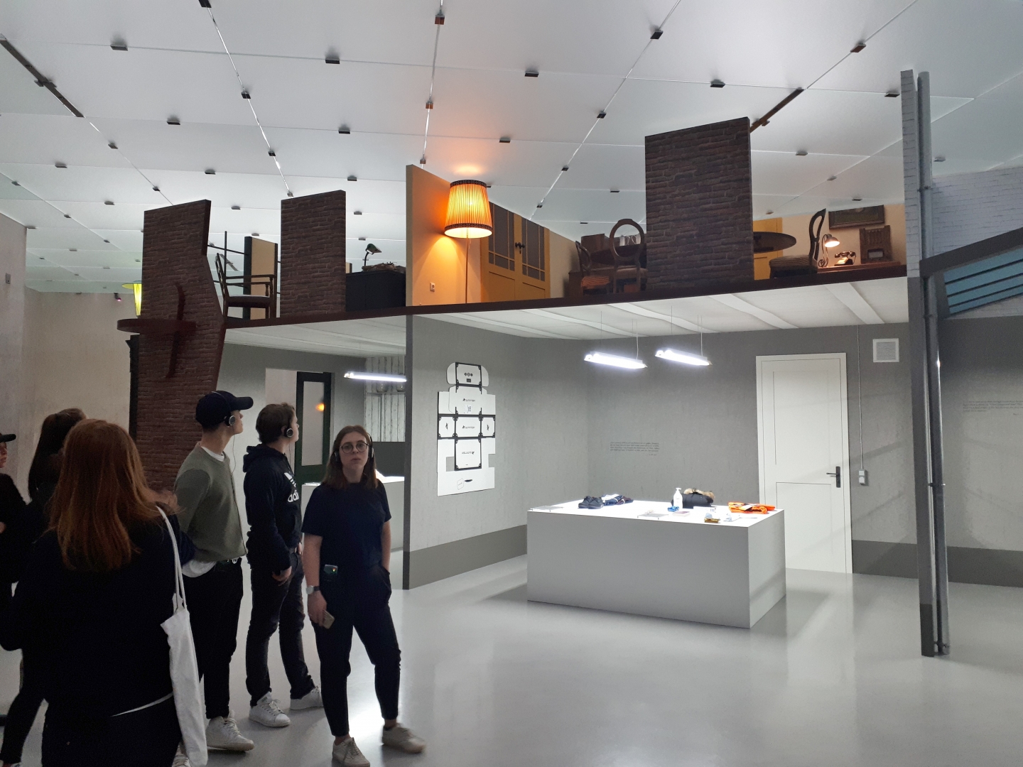 Nachgestelltes Stockwerk des Anne-Frank-Hauses